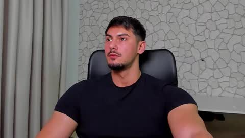 Snapshot of clintmasterss chatting on 12/23/25, 05:49 ClintMasterss online show from 12/23/25, 05:49