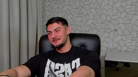 Snapshot of clintmasterss chatting on 02/17/26, 06:21 ClintMasterss online show from 02/17/26, 06:21