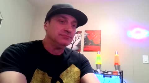 Snapshot of clintwood12 chatting on 01/23/25, 09:18 chad online show from 01/23/25, 09:18