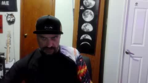 Snapshot of clintwood12 chatting on 03/22/26, 04:27 chad online show from 03/22/26, 04:27