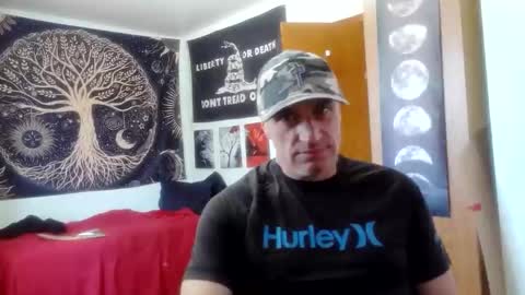 Snapshot of clintwood12 chatting on 04/11/26, 06:12 chad online show from 04/11/26, 06:12