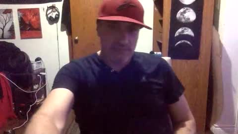 Snapshot of clintwood12 chatting on 04/17/26, 08:12 chad online show from 04/17/26, 08:12