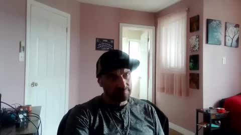Snapshot of clintwood12 chatting on 05/01/26, 06:23 chad online show from 05/01/26, 06:23