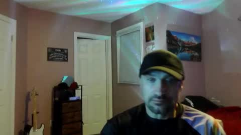 Snapshot of clintwood12 chatting on 05/08/26, 02:06 chad online show from 05/08/26, 02:06