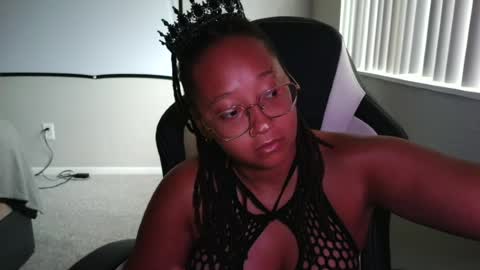 Snapshot of clioenchants chatting on 07/27/26, 04:03 High Queen Clio online show from 07/27/26, 04:03