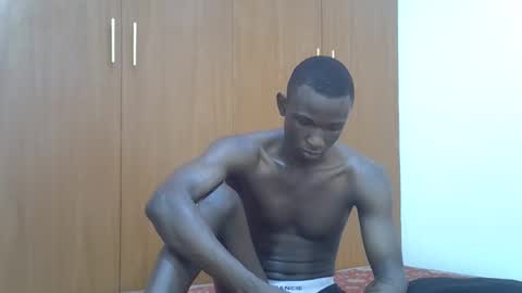 Snapshot of clive_damian chatting on 05/15/26, 02:57 clive_damian online show from 05/15/26, 02:57