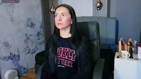 Snapshot of cloe16_ chatting on 07/09/26, 03:10 Cloe online show from 07/09/26, 03:10