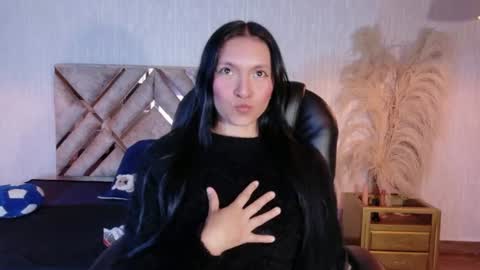 Snapshot of cloe16_ chatting on 07/18/26, 08:12 Cloe online show from 07/18/26, 08:12