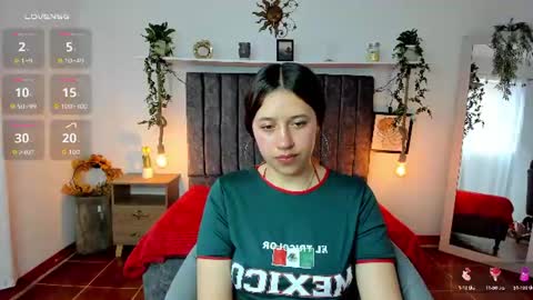 cloe_7 online show from 06/23/26, 01:31