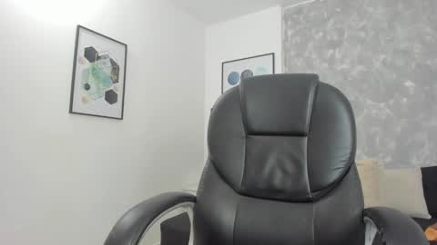 Cloe  online show from 12/05/24, 12:52