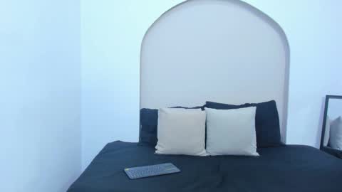 Cloe  online show from 12/07/24, 09:44