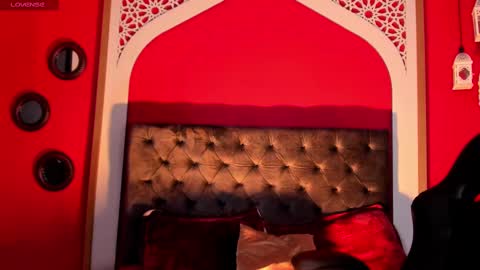 Cloe  online show from 02/24/25, 05:43