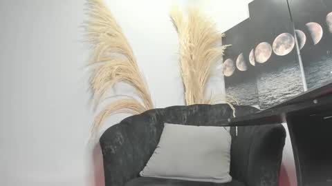 Cloe online show from 10/26/25, 02:56