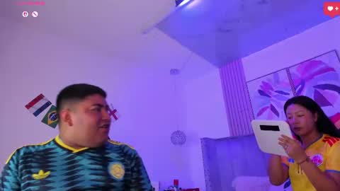 Cloe x Billy online show from 06/17/26, 01:45