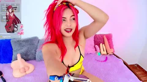 Snapshot of cloee_lovee chatting on 02/06/26, 12:59 cloee lovee online show from 02/06/26, 12:59