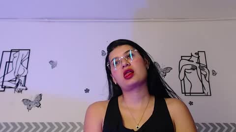 cloe online show from 09/24/25, 07:06