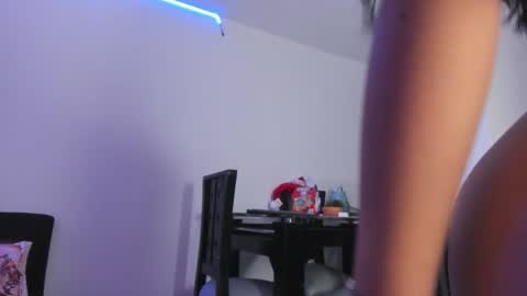 Snapshot of cloekatz_ chatting on 11/26/25, 04:57 Cloe Katz online show from 11/26/25, 04:57