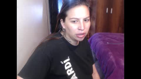 Snapshot of cloepussy chatting on 03/15/26, 02:01 cloepussy online show from 03/15/26, 02:01