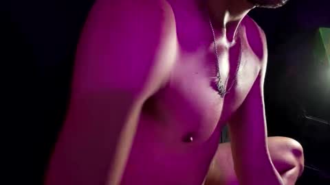 Snapshot of cloudsixtnine chatting on 11/01/25, 05:26 Drew online show from 11/01/25, 05:26