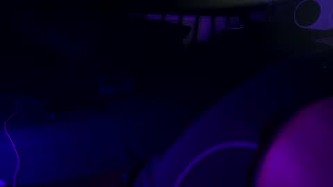 Snapshot of cloudsixtnine chatting on 11/20/25, 06:24 Drew online show from 11/20/25, 06:24