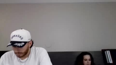 tallhungandcloudy online show from 04/24/26, 10:12