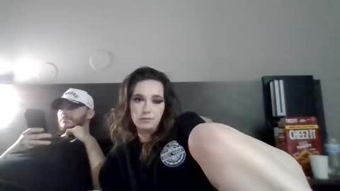 tallhungandcloudy online show from 04/29/26, 04:27