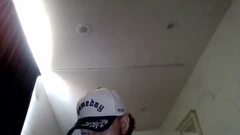 tallhungandcloudy online show from 05/07/26, 10:48