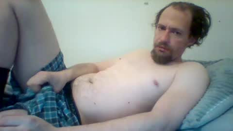 Snapshot of cloudyystarr666 chatting on 03/06/25, 05:54 cloudyystarr666 online show from 03/06/25, 05:54