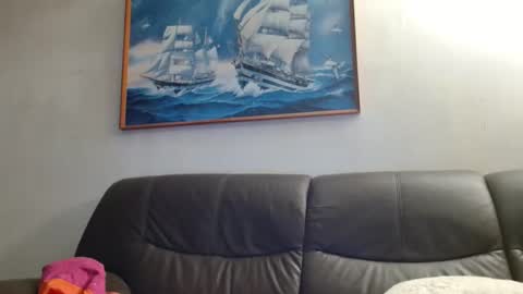 Snapshot of clouplefun chatting on 02/18/26, 07:04 clouplefun online show from 02/18/26, 07:04