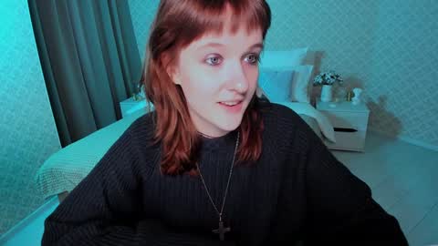  Clover  follow me  online show from 12/17/24, 02:55