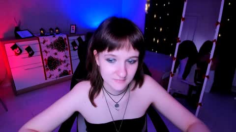  Clover  follow me  online show from 12/26/24, 06:22