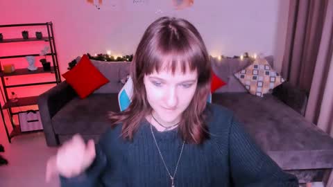  Clover  follow me  online show from 01/05/25, 06:02