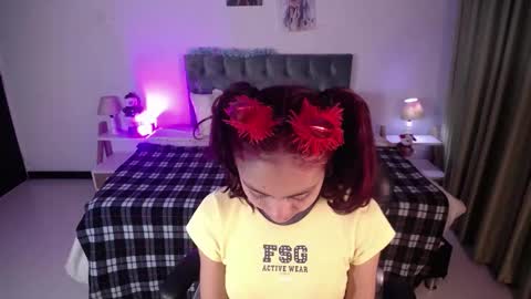 emely dolce online show from 12/13/24, 02:21