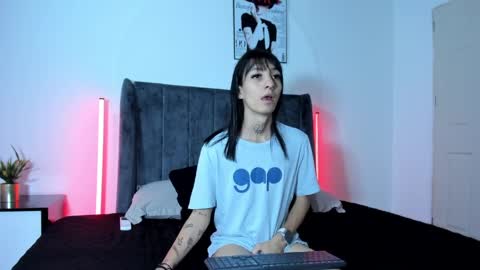 Snapshot of cloy_areo chatting on 04/04/26, 01:30 Cloy areo make me come with pleasure online show from 04/04/26, 01:30