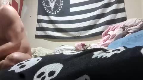 clutch_bigxby online show from 04/23/26, 05:41