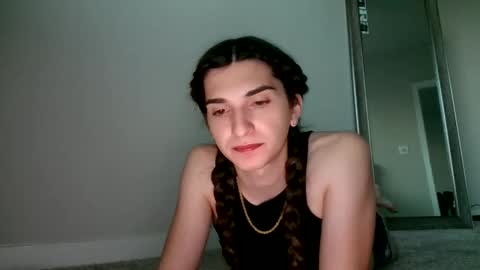 Snapshot of cluv777 chatting on 02/10/26, 12:15 cluv777 online show from 02/10/26, 12:15