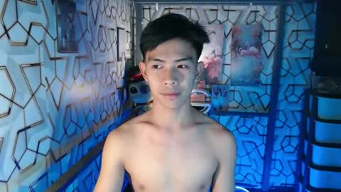 clyde_twinkx online show from 01/07/26, 06:43