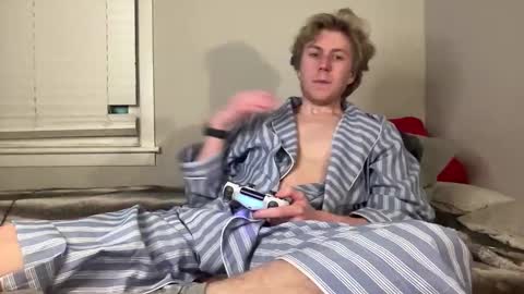 Snapshot of clydeaustin chatting on 01/09/26, 03:09 Clyde Austin online show from 01/09/26, 03:09