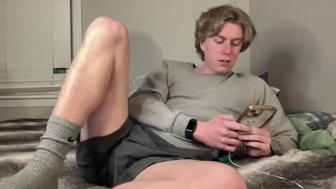 Snapshot of clydeaustin chatting on 03/19/26, 02:15 Clyde Austin online show from 03/19/26, 02:15