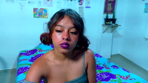 Snapshot of clydexxxbunny chatting on 12/27/24, 08:13 Clyde and Bunny online show from 12/27/24, 08:13