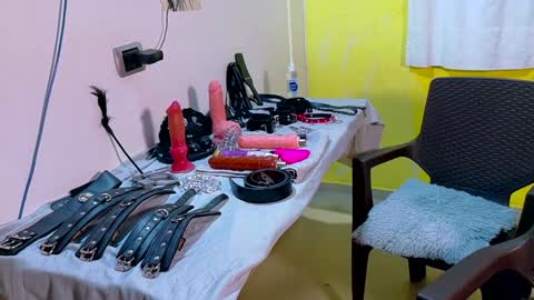 Snapshot of clydexxxbunny chatting on 02/07/25, 03:01 Clyde and Bunny online show from 02/07/25, 03:01