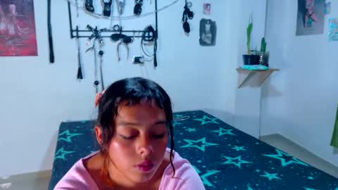 Snapshot of clydexxxbunny chatting on 09/13/25, 02:22 Clyde and Bunny online show from 09/13/25, 02:22