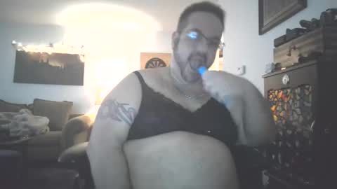 Snapshot of cmorgan6161 chatting on 11/30/25, 10:58 cmorgan6161 online show from 11/30/25, 10:58