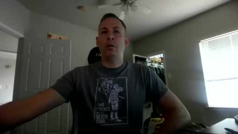 Snapshot of cmypenis chatting on 06/05/26, 03:29 Master Bates online show from 06/05/26, 03:29