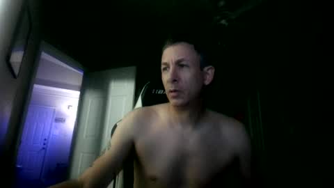 Snapshot of cmypenis chatting on 06/17/26, 07:11 Master Bates online show from 06/17/26, 07:11