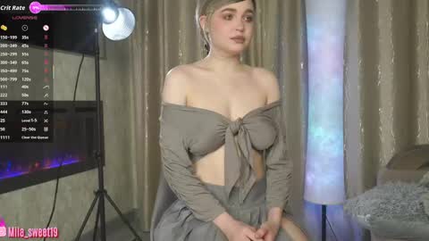 Mila online show from 04/26/26, 07:22