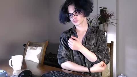 Snapshot of cock_and_lock chatting on 02/13/25, 02:42 Herman online show from 02/13/25, 02:42