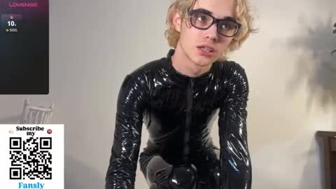 Snapshot of cock_and_lock chatting on 10/16/25, 05:47 Herman online show from 10/16/25, 05:47