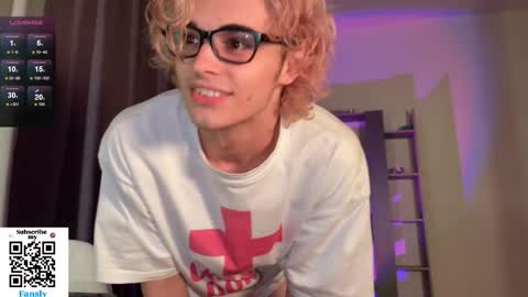 Snapshot of cock_and_lock chatting on 10/27/25, 07:51 Herman online show from 10/27/25, 07:51