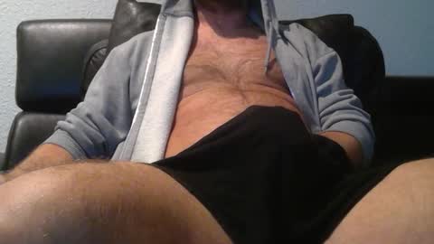Snapshot of cocka_billy chatting on 12/04/25, 06:23 cocka_billy online show from 12/04/25, 06:23